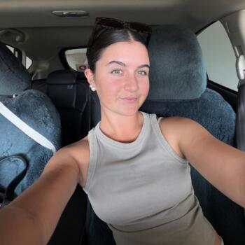 Babysitter Hervey Bay: Katelyn
