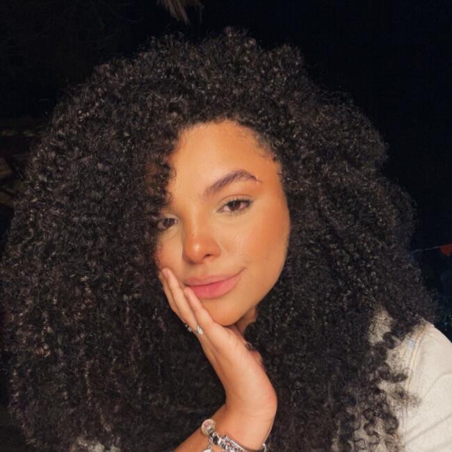 Babysitter in Jundiaí: Ana carolina