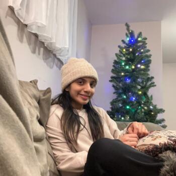 Baby-sitter in Kingston: Sneha