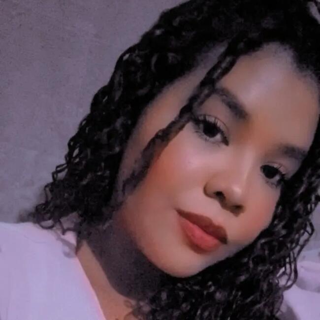 Babysitter in Manaus: Daniele Silva de Oliveira