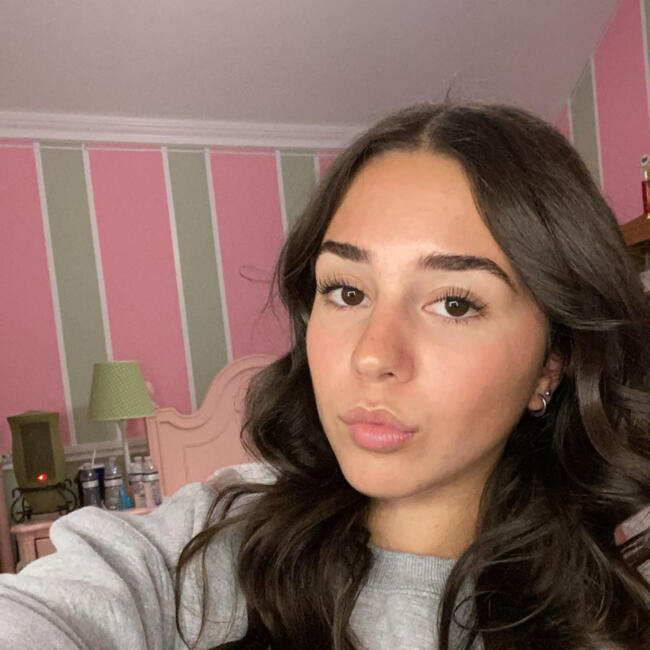 Babysitter in Miller Place: Skylar