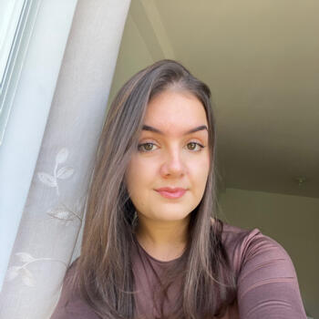 Babá Curitiba: Bruna