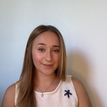 Babysitter in Tigery: Candice