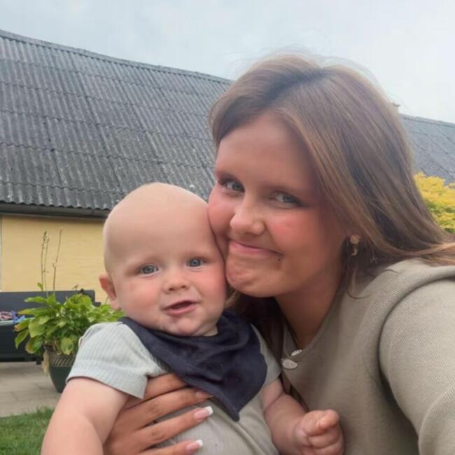 Nanny in Greve: Klara maj