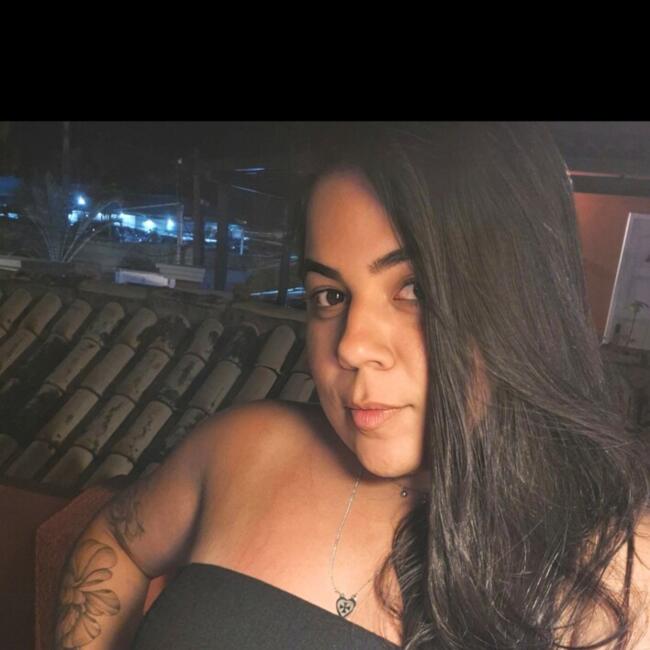 Babysitter in Duque de Caxias: Lívia