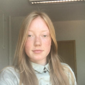 Babysitter Nørre Åby: Anna Karla