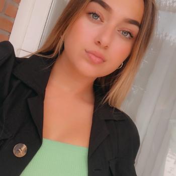 Babysitter Aalsmeer: Romy