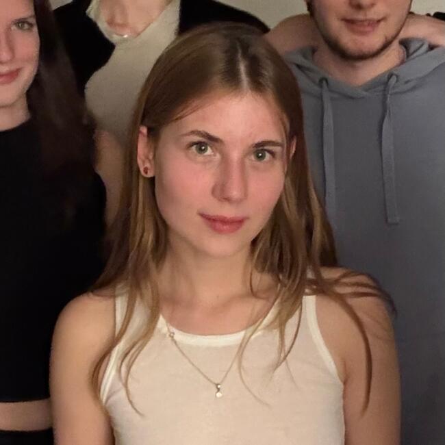 Babysitter in Trzin: Vita