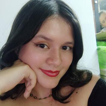 Babysitter in Floridablanca: Karen