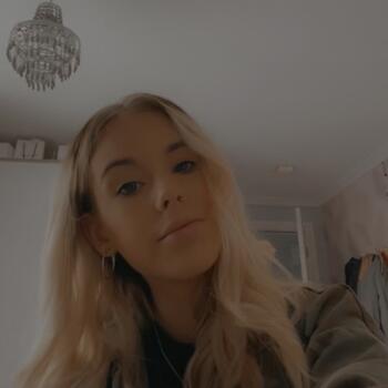 Babysitter in Taunton: Tamsin