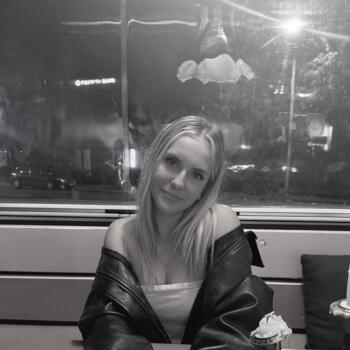 Babysitter in Christchurch: Sofia