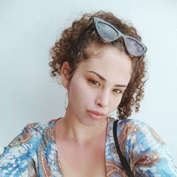 Babysitter in Rome: Desirée