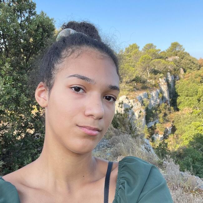 Babysitter in Trélazé: Emma