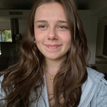 Babysitter in Lambesc: Amelie