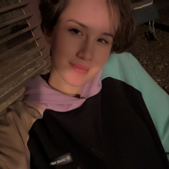 Babysitter in Kenedy: Molly-Ann