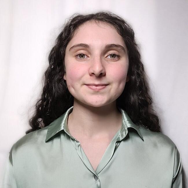 Babysitter in Haubourdin: Laurine