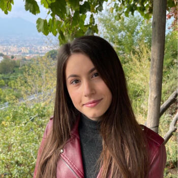 Babysitter a Aversa: Antonella