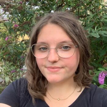 Babysitter in Anderlues: Zoé