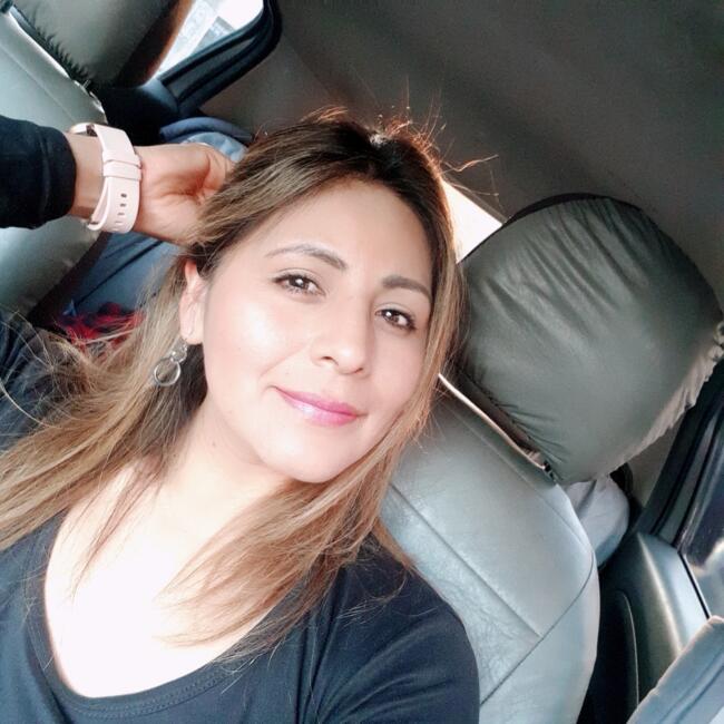 Babysitter in Pilar: Cristina