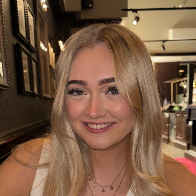 Babysitter in Bexleyheath: Leah