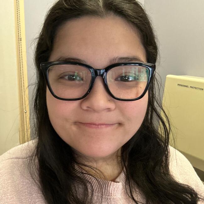 Babysitter in Brandon: Issabella