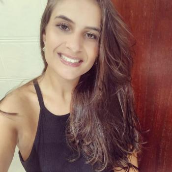 Emprego de babá Joinville: emprego de babá Luana