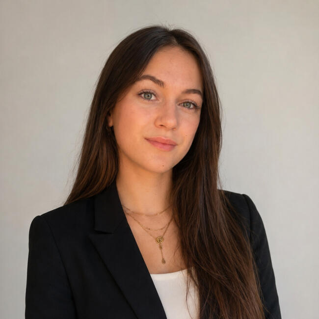 Babysitter in Onet-le-Château: Manon
