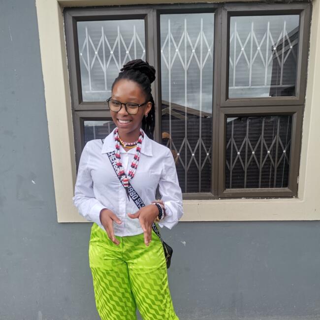 Babysitter in Port Elizabeth: Nakhane Phiwe