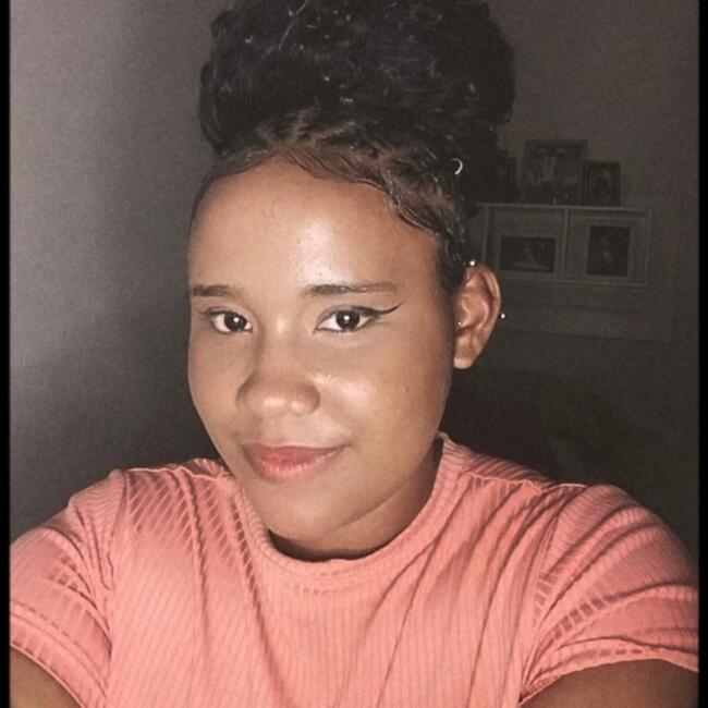 Babysitter in Paulista: Emelly