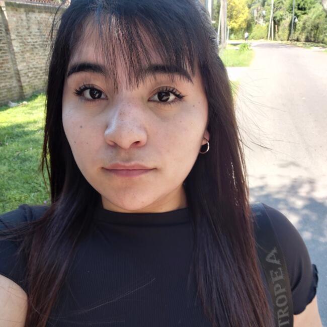 Babysitter in Tigre: Dayara