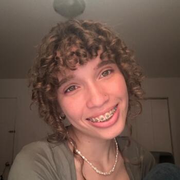 Baby-sitter Longueuil: Tiffany