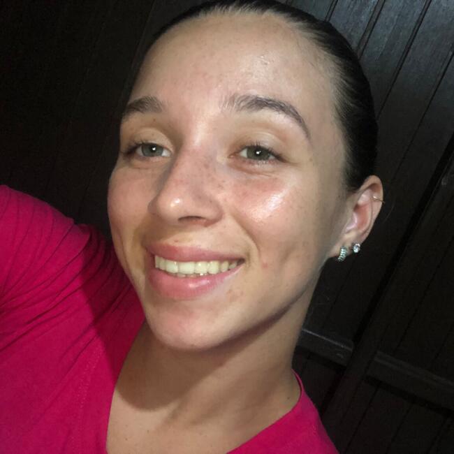 Babysitter in Balneário Gaivota: Gabi