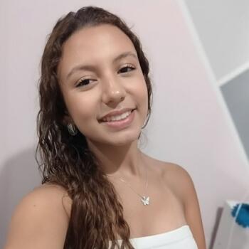 Babysitter Ponta Grossa: Amanda