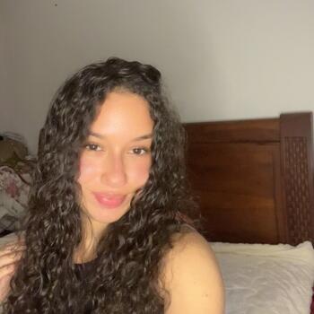 Babysitter in Madrid: Emmy