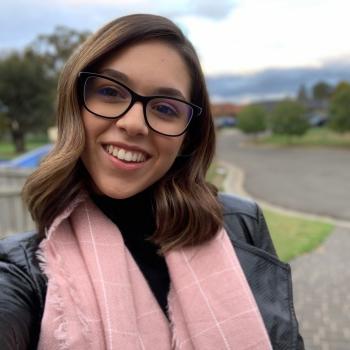 Babysitter Sydney Olympic Park: Loretta