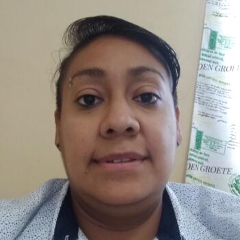 Babysitter in Morelia: Nancy
