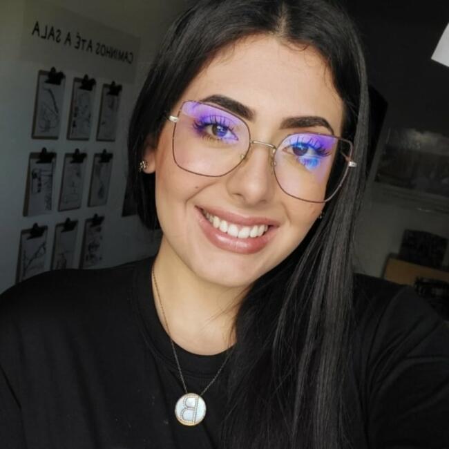 Babysitter in Piraquara: Bárbara