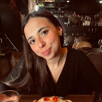 Babysitter in Vila Nova de Gaia: Bia