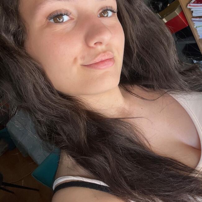 Babysitter in Carrara: Aurora