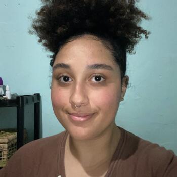 Babá em Nova Lima: Thaine