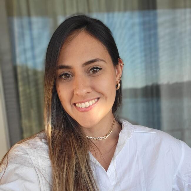 Babysitter in Adelaide: Tati