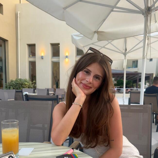 Babysitter in Munich: Dilara