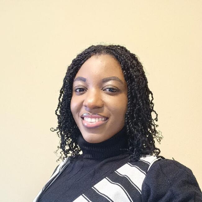 Babysitter in Diepenbeek: Fru