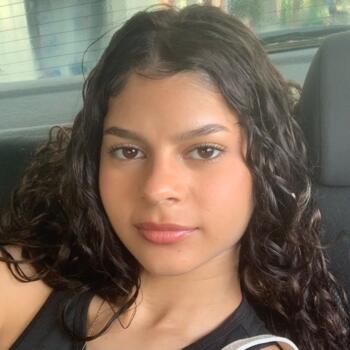 Babá em São Cristóvão: Lorencia