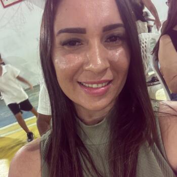 Trabajo para niñera en Fortaleza: trabajo para niñera Helena