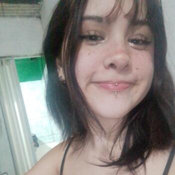 Niñera en Caseros (Buenos Aires): Iara camila