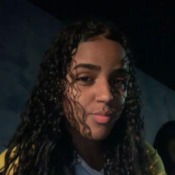 Babysitter in Mata de São João: Eduarda