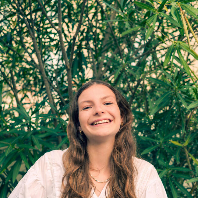 Baby-sitter à Rueil-Malmaison: Laura