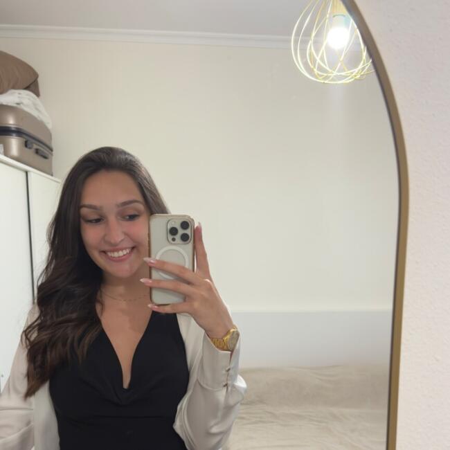 Trabalho de babysitting em Leiria: Joana