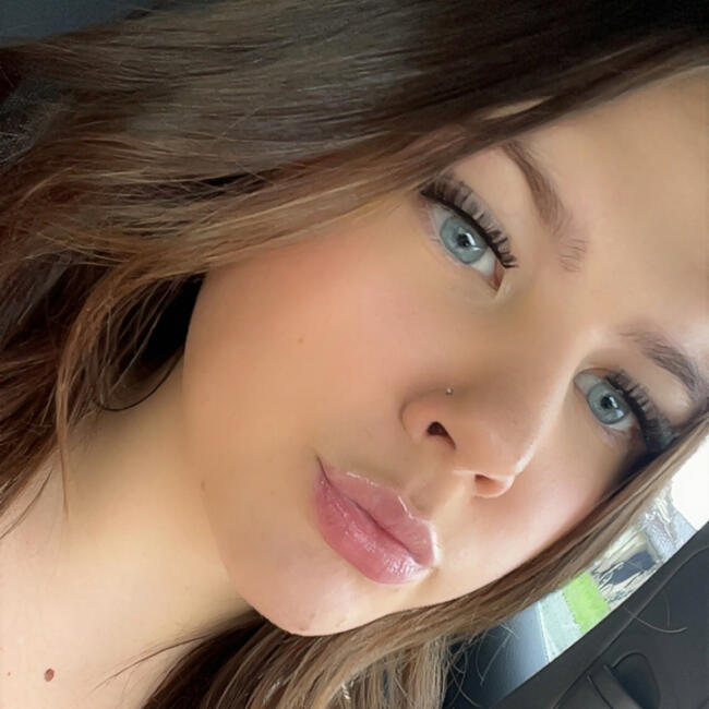 Babysitter in Brisbane: Ella